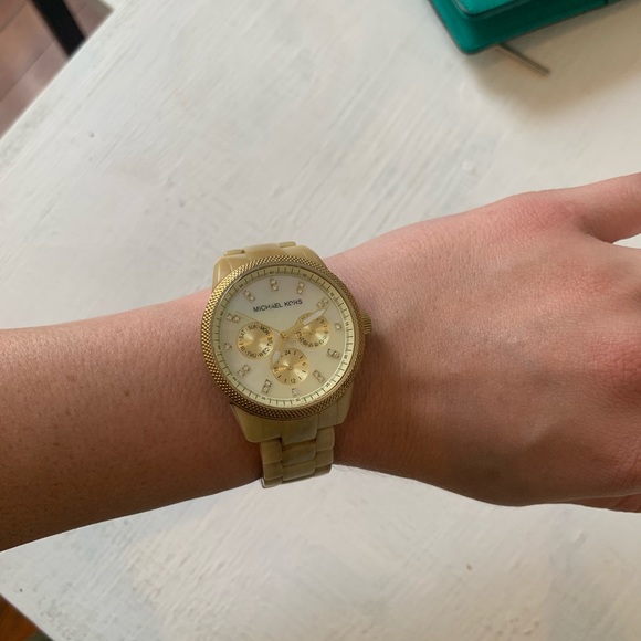 Michael Kors watch - Picture 6 of 8